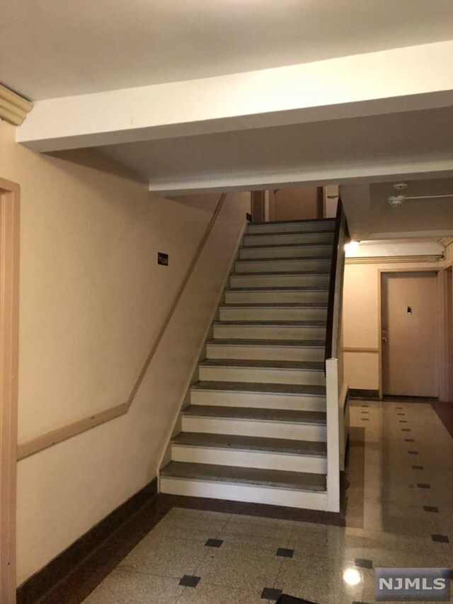 Foto del edificio - 501 Linwood Dr