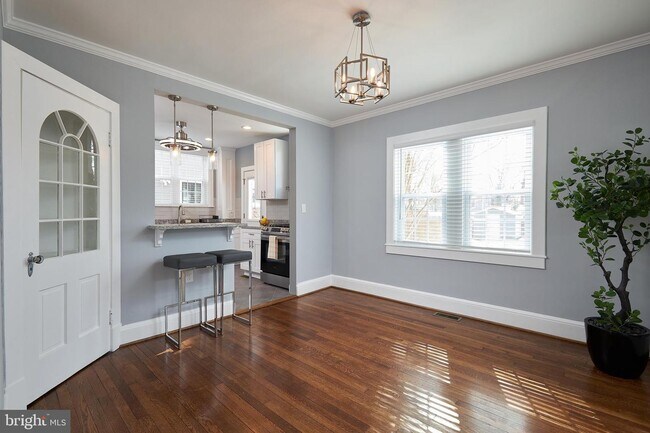 Building Photo - 4912 Brandywine St NW