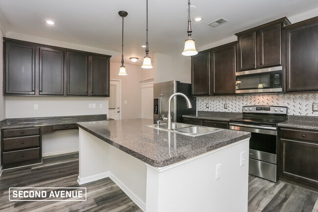 Foto del edificio - 233 Klinetop Dr