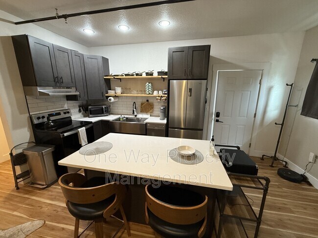Foto del edificio - 1014 8th St