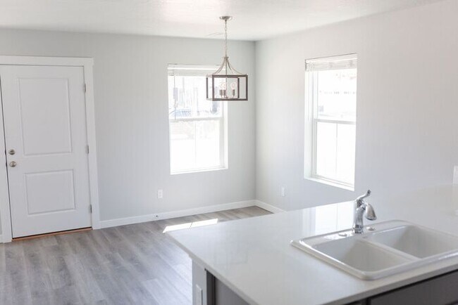 Foto del edificio - Townhomes at Jericho