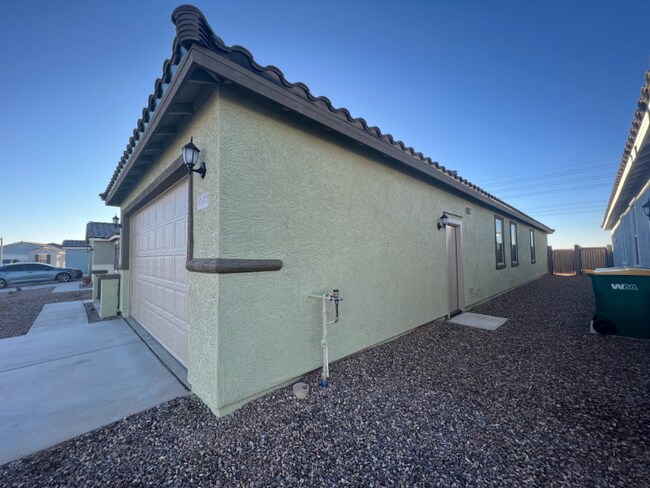 Building Photo - 36409 W San Sisto Ave