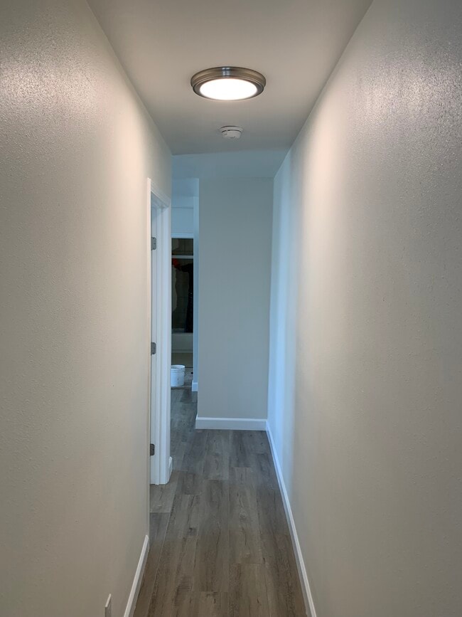 Foto del edificio - 8765 S San Pedro St