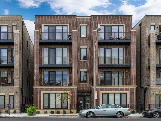 Foto del edificio - 6031 W North Ave