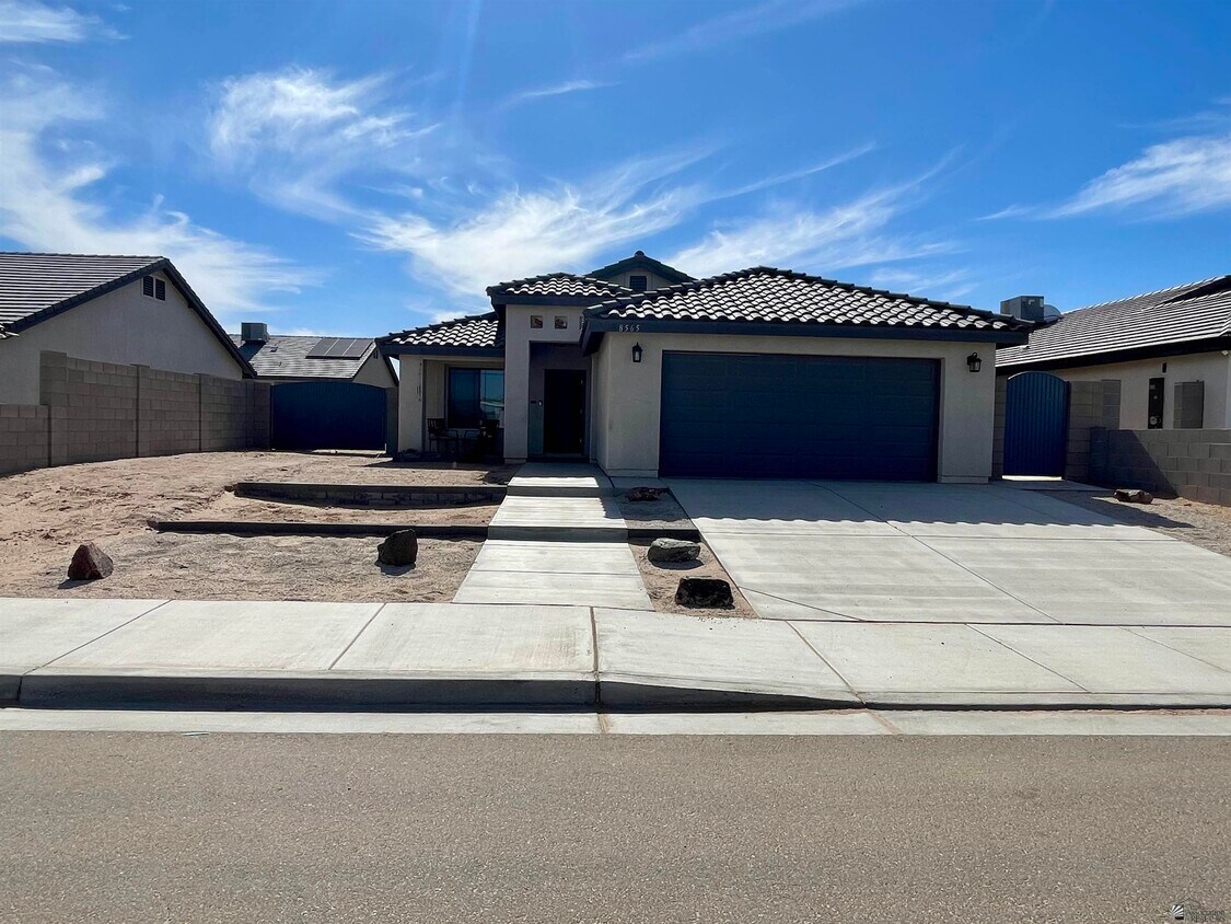 Primary Photo - 8565 E 41st Pl