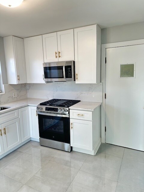 Foto del edificio - 8849 Wisner St