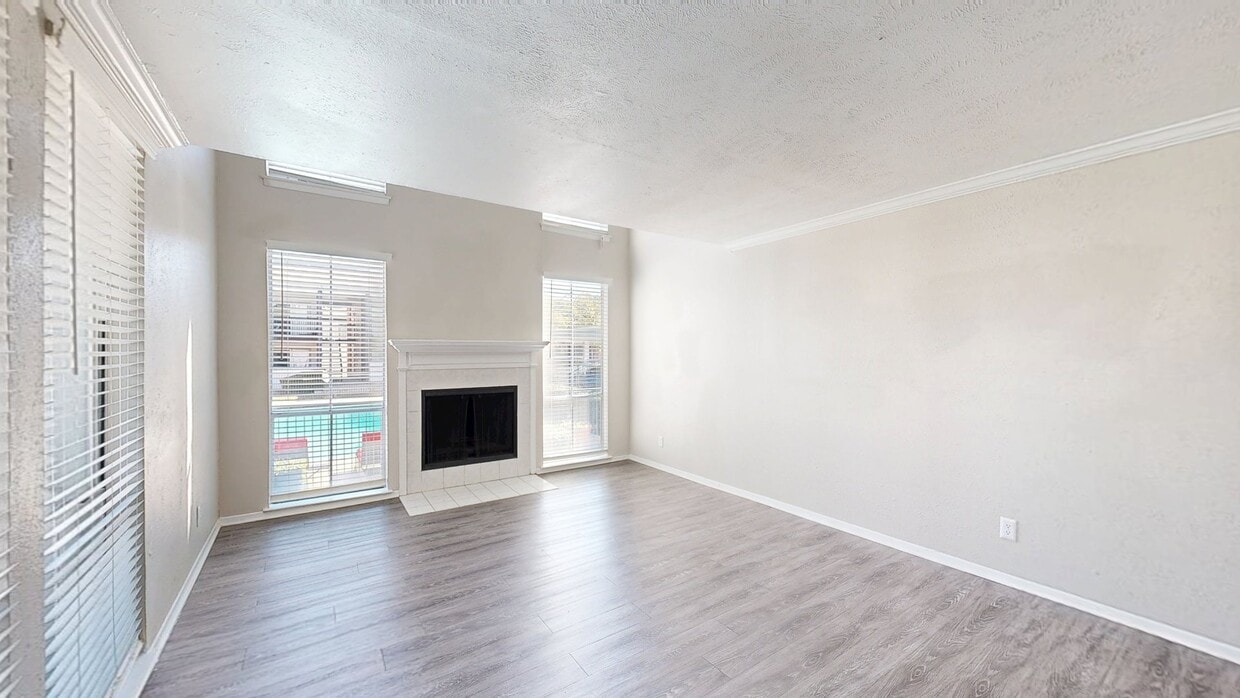 Photo - Coronado Villas Apartments