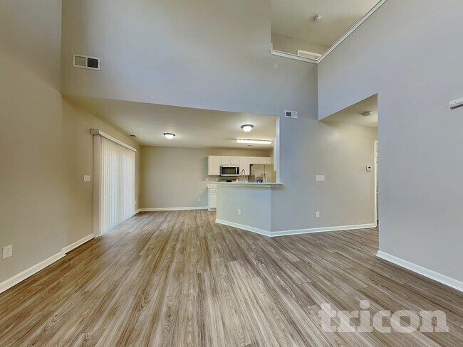 Foto del edificio - 703 Carly Court