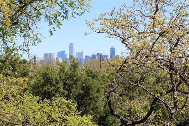 Foto del edificio - 1000 Liberty Park Dr
