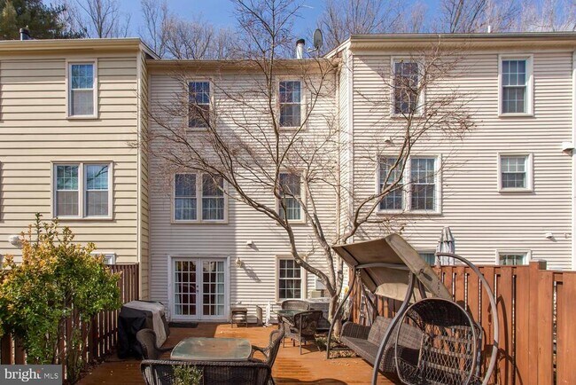 Foto del edificio - 4428 Holly Ave