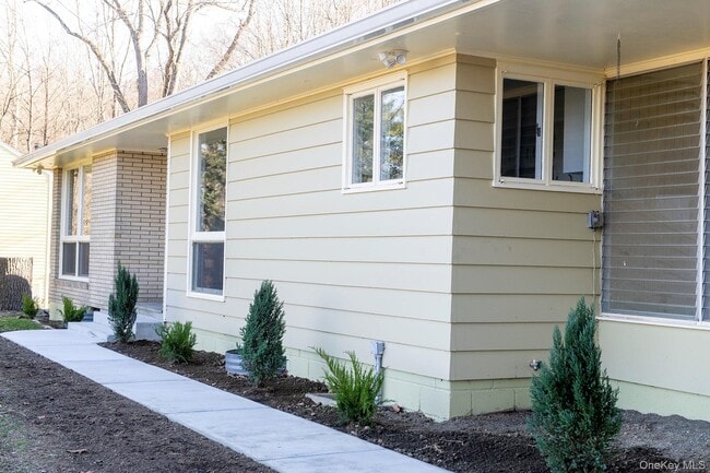 Building Photo - 58 On the Green