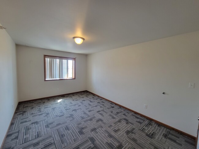 Building Photo - 2609 Olive St
