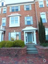 Building Photo - 14914 Ballantyne Village Way