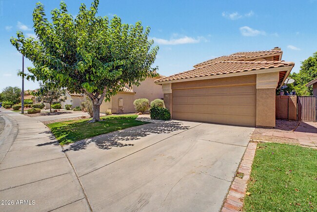 Building Photo - 842 W Sun Coast Dr
