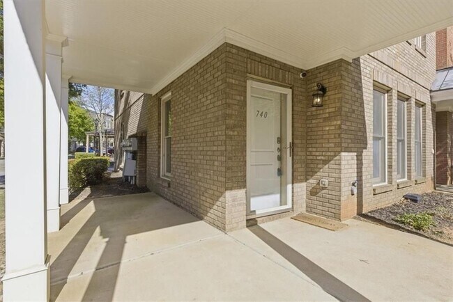 Foto del edificio - 740 Liberty Commons Dr NW