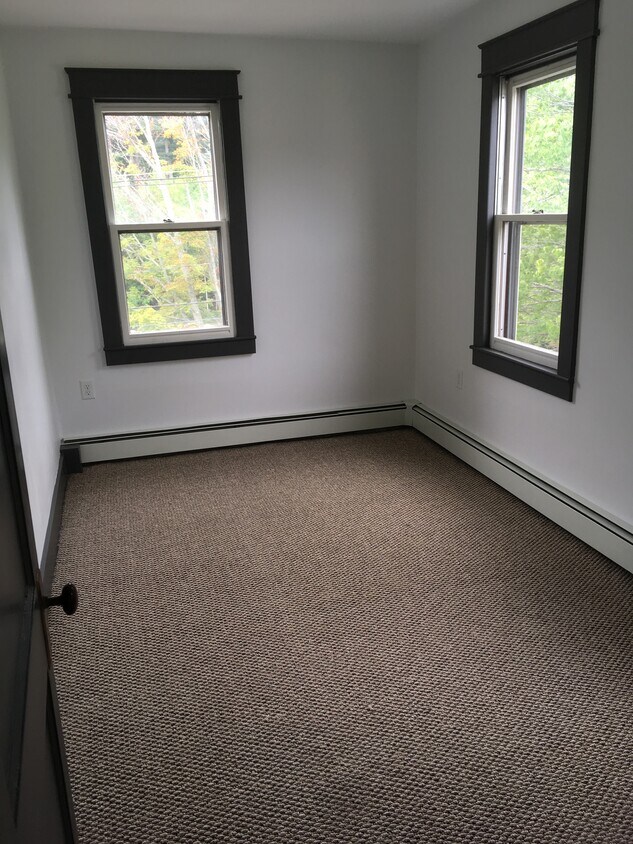 135 Pool St Unit C, Third Floor, Biddeford, ME 04005 135 Pool St