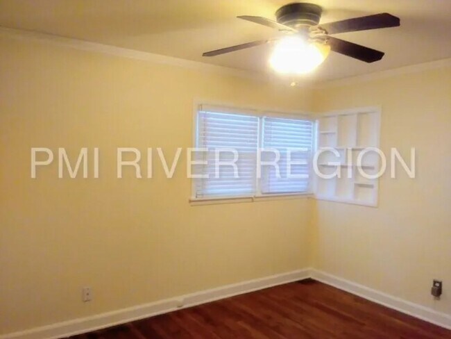 Foto del edificio - 3 Bedroom 2 Bathroom Home