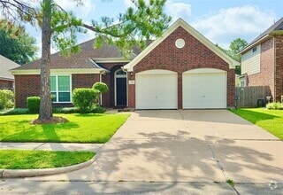 Building Photo - 3519 Chesapeake Ct