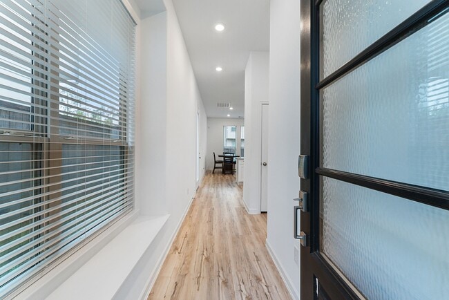 Building Photo - 516 Bristol Tide Ct