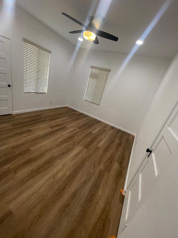 Building Photo - 12512 Broadway Ave