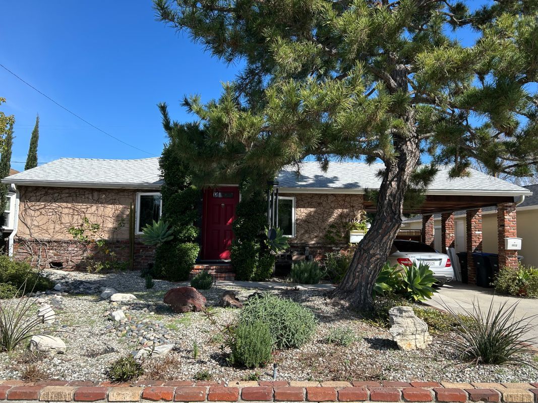 Foto principal - 1024 N Keystone St