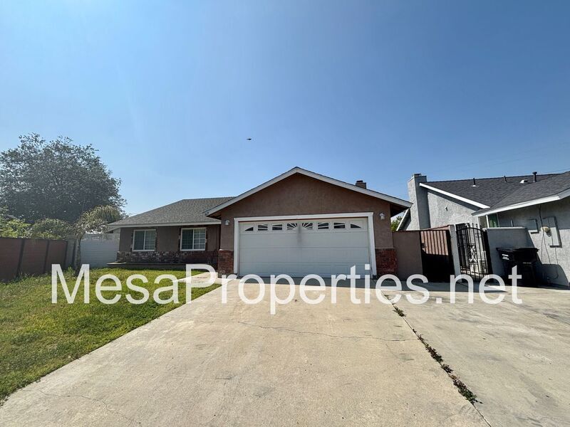 Foto principal - 1617 Fairfax Ct