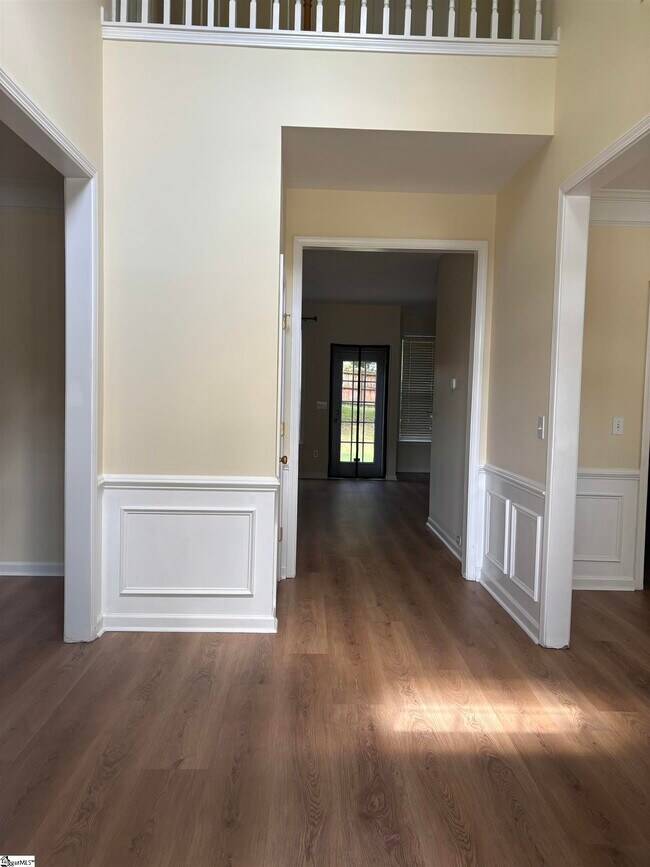 Building Photo - 505 Grimes Dr