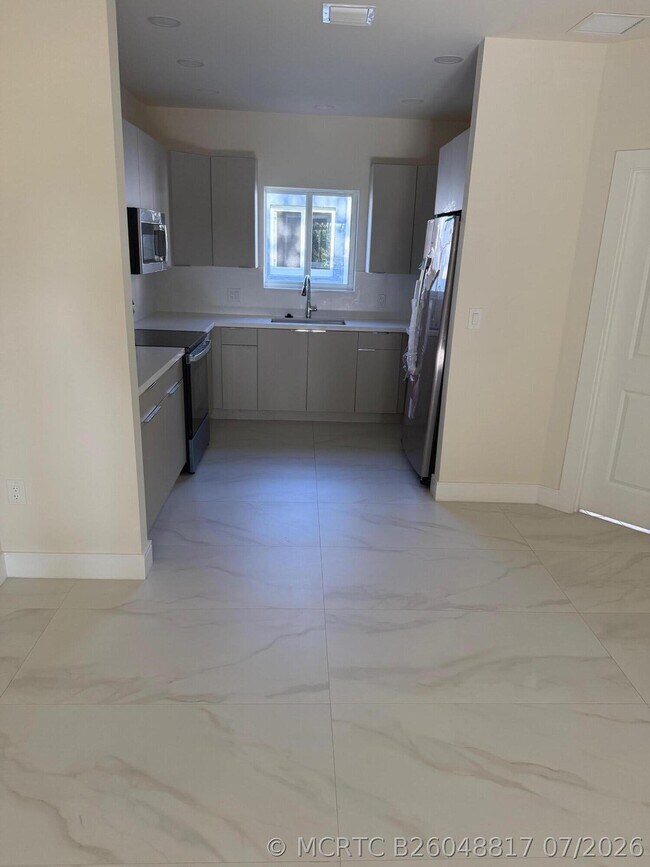 Foto del edificio - 2999 NW 9th St