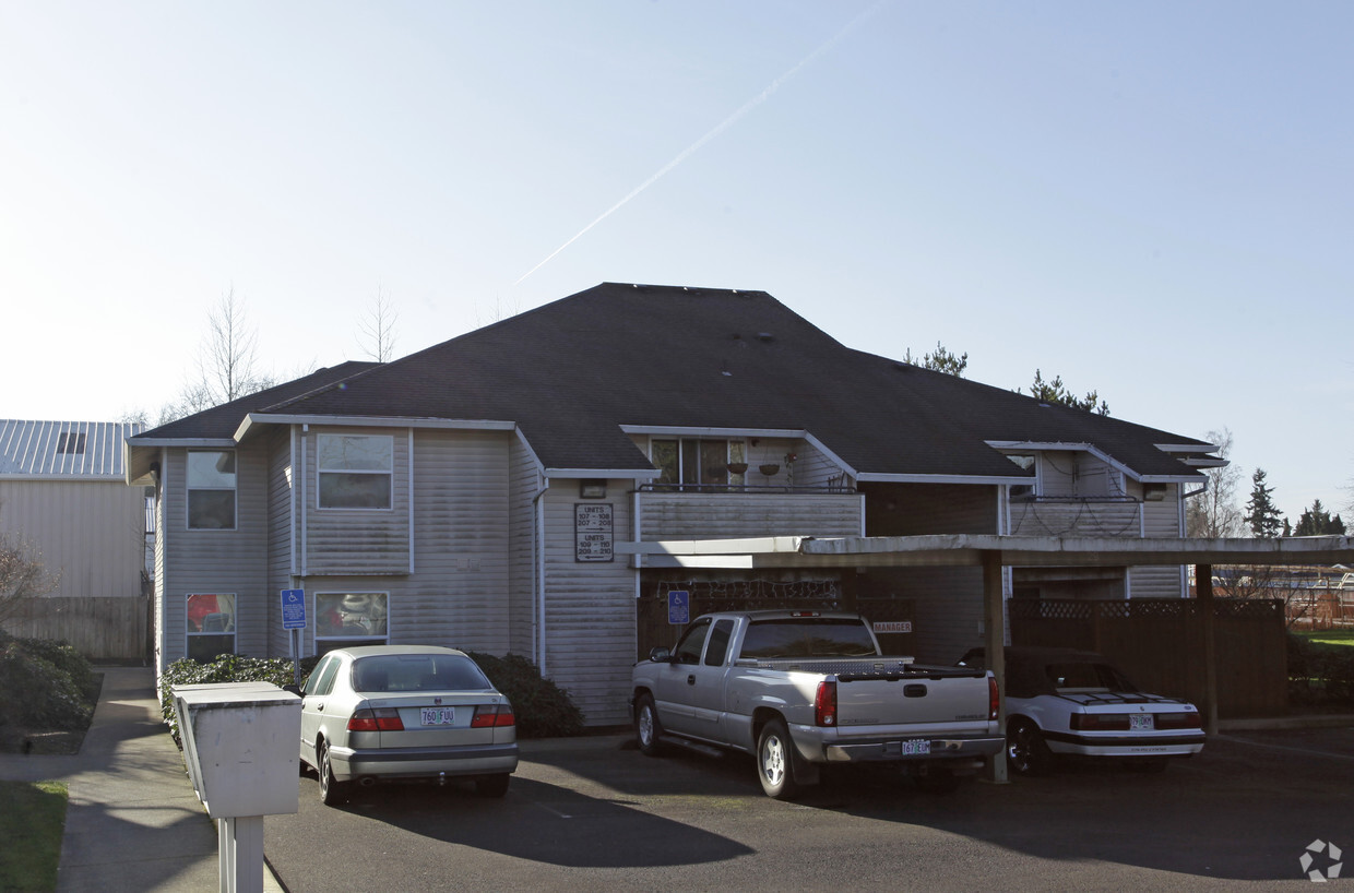 Foto principal - Chehalem Creek
