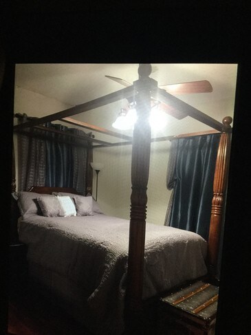 Foto del edificio - 1035 Petway Ave