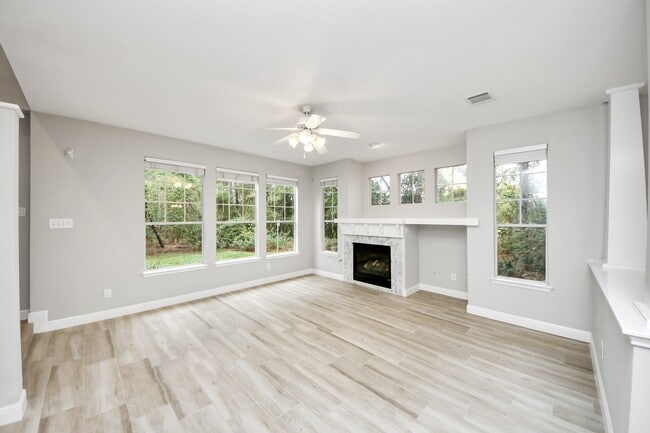 Building Photo - 66 Scarlet Woods Ct