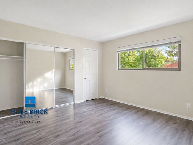 Foto del edificio - 11840 Kittridge St