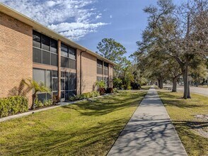 Building Photo - 217 Airport Ave W