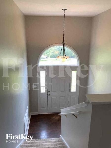 Building Photo - 12 Mountain Oaks Ln