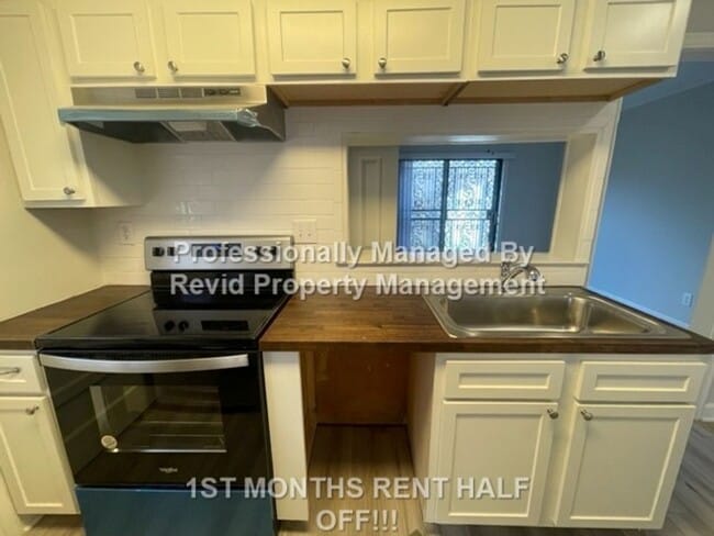 Building Photo - 2977 Stage Park Pl