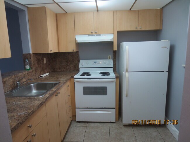 Foto del edificio - 300 NE 125th St