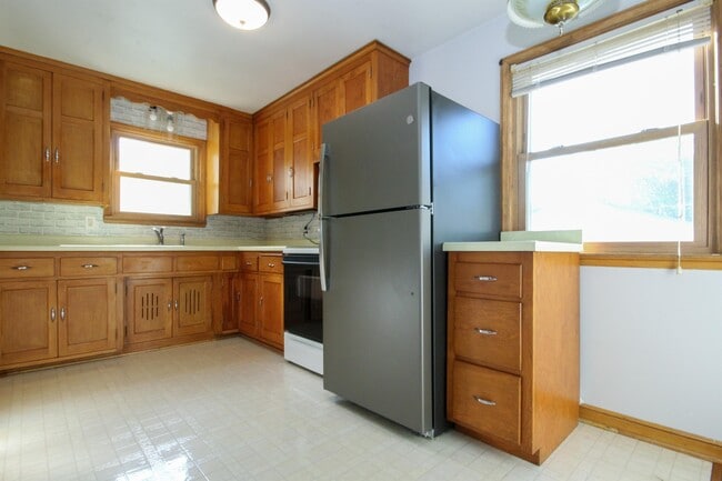 Building Photo - 5207 Camden Ave N
