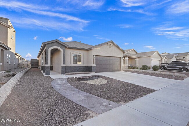 Foto del edificio - 14936 Tierra Haven Ave