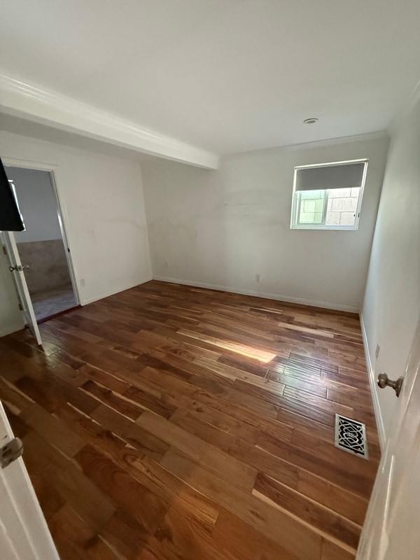 Foto del edificio - 1233 Hyperion Ave