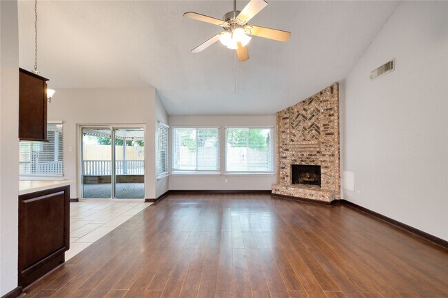 Building Photo - 3034 Becket St