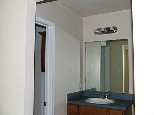 Building Photo - 132 Chambers Creek Cir