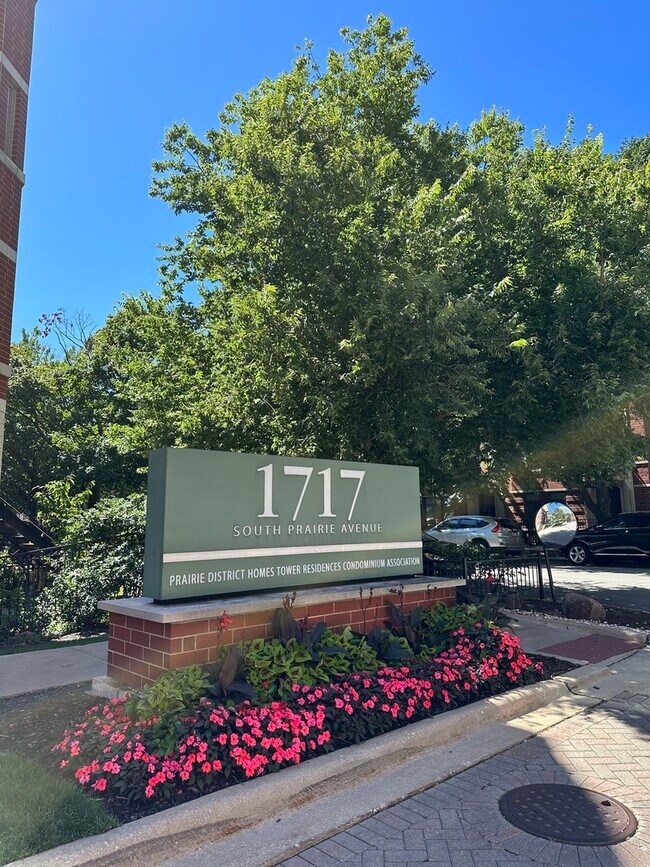 Foto del edificio - 1717 S Prairie Ave