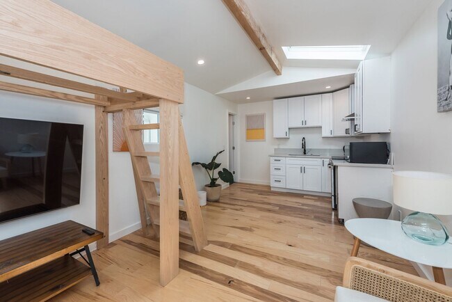 Foto del edificio - 208 S Voluntario St