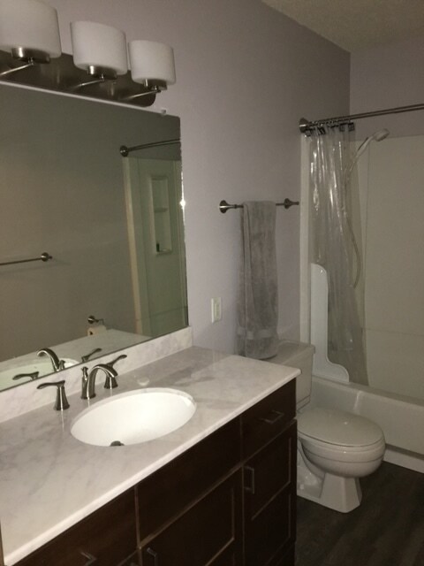 Bathroom - 2703 Pheasant Run Pky