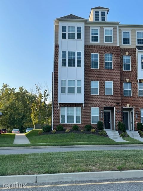 Primary Photo - 4318 Bon Secours Pkwy