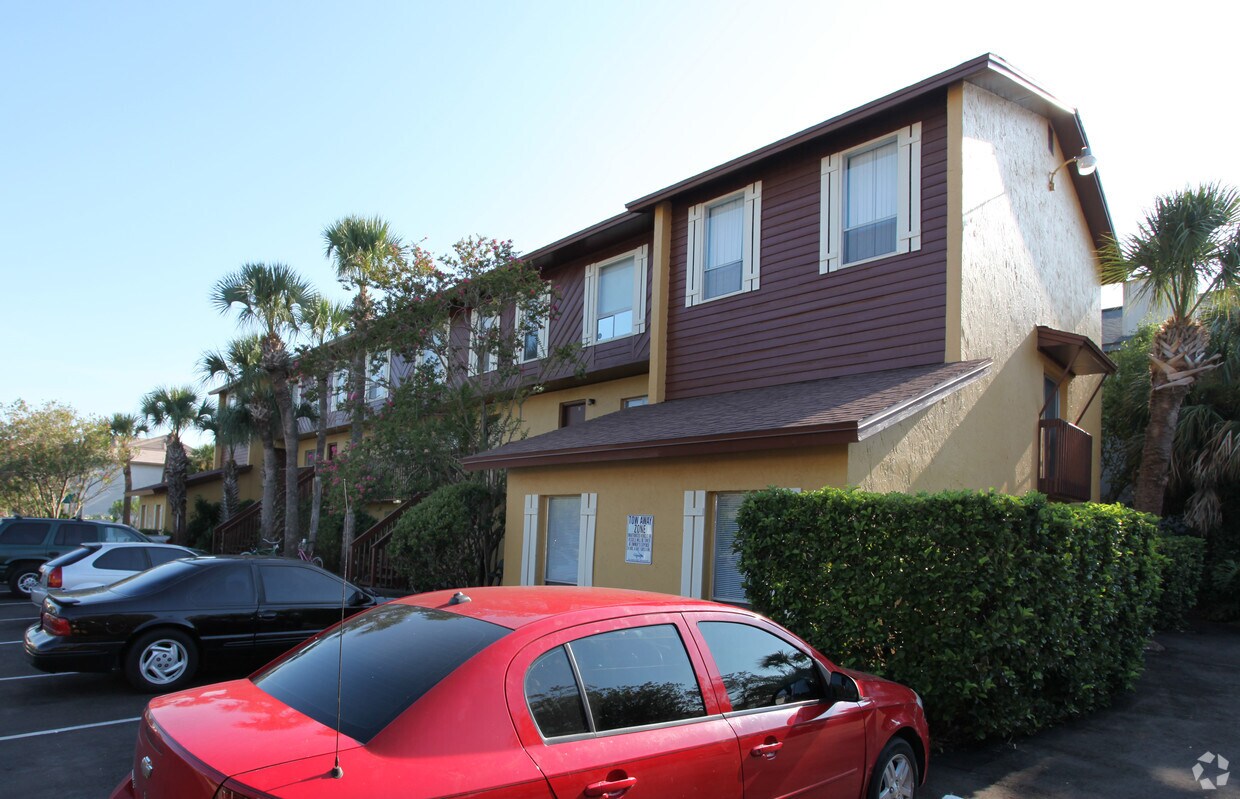 Foto del edificio - The Ten @ the Beaches on 22nd