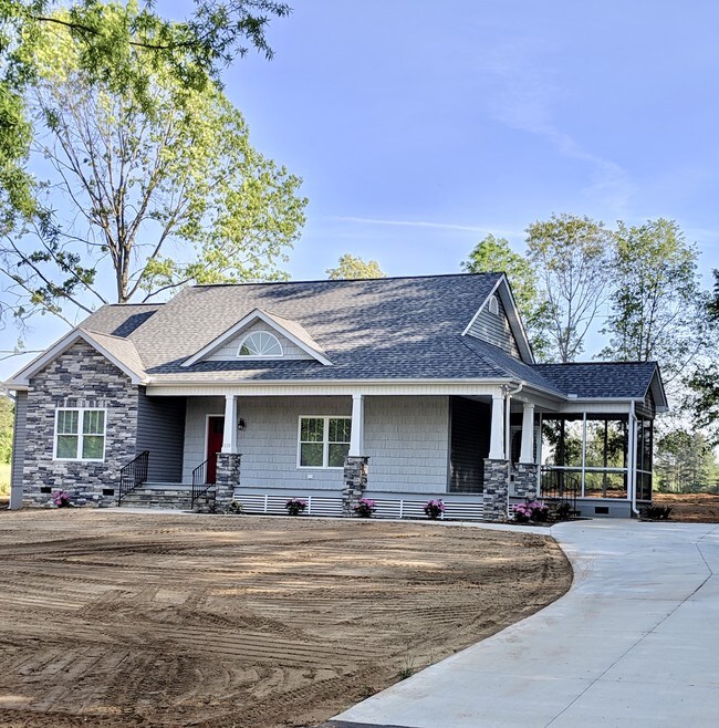 Building Photo - 130 Reid Bagwell Rd