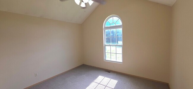 Foto del edificio - Close to Missouri State University! 3 Bedroom 2 Bathroom for $1295