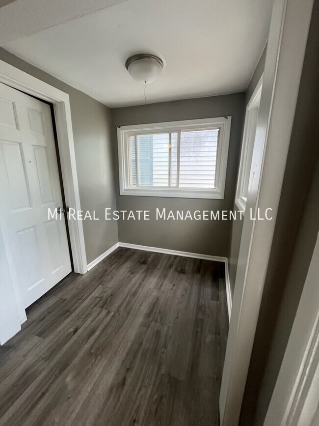 Foto del edificio - 342 Marion Ave NW