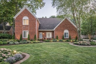 Building Photo - 8667 Havenhurst Dr